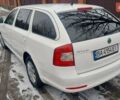 Белый Шкода Октавия, объемом двигателя 2 л и пробегом 350 тыс. км за 8500 $, фото 5 на Automoto.ua