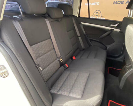 Белый Шкода Октавия, объемом двигателя 1.6 л и пробегом 238 тыс. км за 8200 $, фото 16 на Automoto.ua