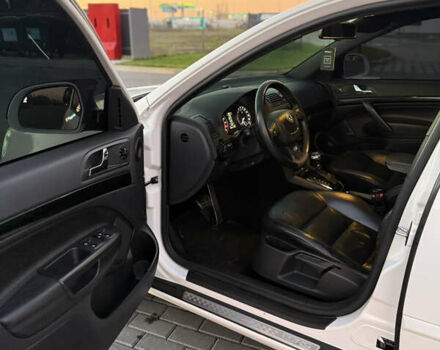 Белый Шкода Октавия, объемом двигателя 1.97 л и пробегом 298 тыс. км за 12300 $, фото 20 на Automoto.ua