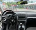 Білий Шкода Октавія, об'ємом двигуна 1.6 л та пробігом 310 тис. км за 7500 $, фото 16 на Automoto.ua