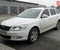 Білий Шкода Октавія, об'ємом двигуна 1.97 л та пробігом 275 тис. км за 9800 $, фото 1 на Automoto.ua