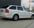 Білий Шкода Октавія, об'ємом двигуна 1.6 л та пробігом 267 тис. км за 7950 $, фото 2 на Automoto.ua