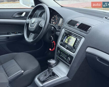 Белый Шкода Октавия, объемом двигателя 1.4 л и пробегом 179 тыс. км за 8555 $, фото 62 на Automoto.ua