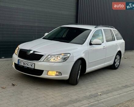 Білий Шкода Октавія, об'ємом двигуна 1.6 л та пробігом 267 тис. км за 7950 $, фото 5 на Automoto.ua