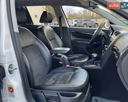 Белый Шкода Октавия, объемом двигателя 1.97 л и пробегом 281 тыс. км за 11800 $, фото 13 на Automoto.ua