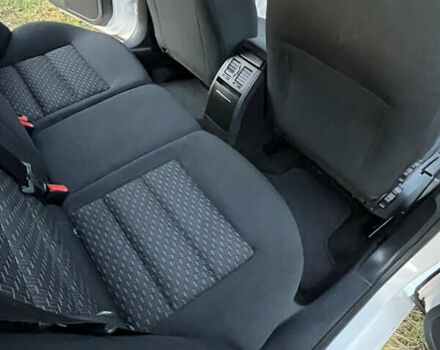 Білий Шкода Октавія, об'ємом двигуна 1.6 л та пробігом 257 тис. км за 7999 $, фото 31 на Automoto.ua