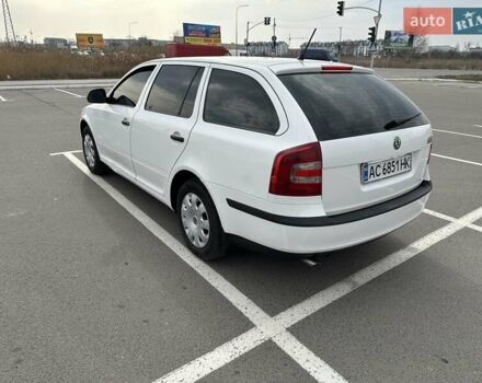 Білий Шкода Октавія, об'ємом двигуна 1.6 л та пробігом 280 тис. км за 5700 $, фото 2 на Automoto.ua