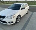 Белый Шкода Октавия, объемом двигателя 2 л и пробегом 369 тыс. км за 10200 $, фото 1 на Automoto.ua