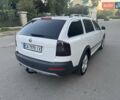 Белый Шкода Октавия, объемом двигателя 2 л и пробегом 261 тыс. км за 10300 $, фото 9 на Automoto.ua