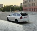 Белый Шкода Октавия, объемом двигателя 2 л и пробегом 225 тыс. км за 10400 $, фото 4 на Automoto.ua