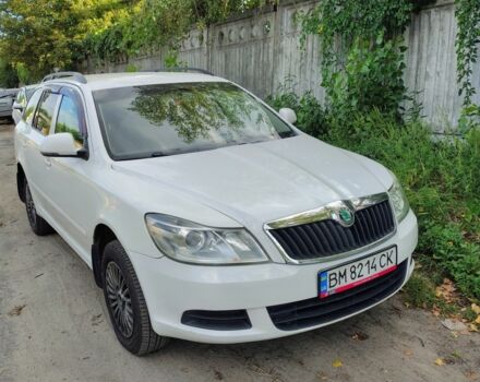 Білий Шкода Октавія, об'ємом двигуна 1.6 л та пробігом 500 тис. км за 5800 $, фото 1 на Automoto.ua