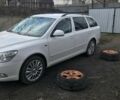 Білий Шкода Октавія, об'ємом двигуна 1.8 л та пробігом 209 тис. км за 8100 $, фото 1 на Automoto.ua