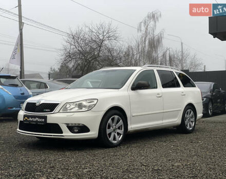 Белый Шкода Октавия, объемом двигателя 1.97 л и пробегом 369 тыс. км за 10999 $, фото 3 на Automoto.ua