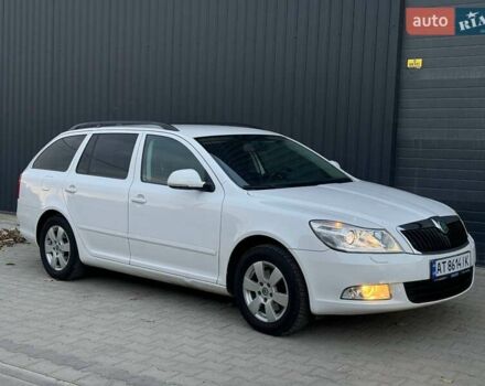 Білий Шкода Октавія, об'ємом двигуна 1.6 л та пробігом 267 тис. км за 7950 $, фото 1 на Automoto.ua