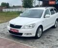 Белый Шкода Октавия, объемом двигателя 1.99 л и пробегом 220 тыс. км за 9800 $, фото 1 на Automoto.ua