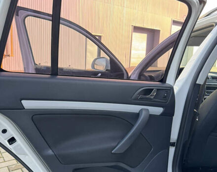 Белый Шкода Октавия, объемом двигателя 1.97 л и пробегом 256 тыс. км за 8550 $, фото 25 на Automoto.ua