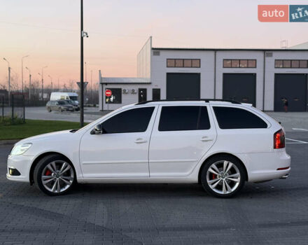 Белый Шкода Октавия, объемом двигателя 1.97 л и пробегом 298 тыс. км за 12300 $, фото 4 на Automoto.ua