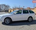 Білий Шкода Октавія, об'ємом двигуна 1.6 л та пробігом 212 тис. км за 9400 $, фото 7 на Automoto.ua