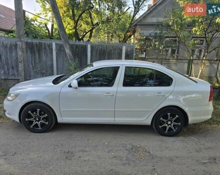 Белый Шкода Октавия, объемом двигателя 1.6 л и пробегом 260 тыс. км за 8600 $, фото 7 на Automoto.ua