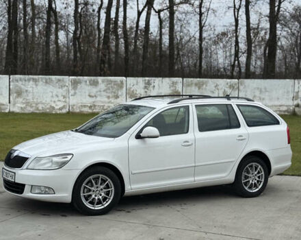 Белый Шкода Октавия, объемом двигателя 1.4 л и пробегом 223 тыс. км за 7500 $, фото 6 на Automoto.ua