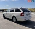 Белый Шкода Октавия, объемом двигателя 1.6 л и пробегом 223 тыс. км за 7500 $, фото 3 на Automoto.ua