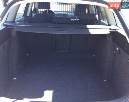 Білий Шкода Октавія, об'ємом двигуна 1.6 л та пробігом 282 тис. км за 7200 $, фото 12 на Automoto.ua