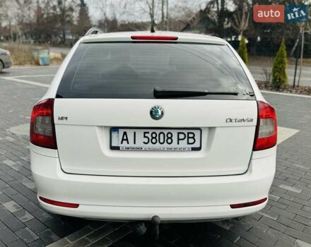 Белый Шкода Октавия, объемом двигателя 1.6 л и пробегом 280 тыс. км за 3400 $, фото 4 на Automoto.ua