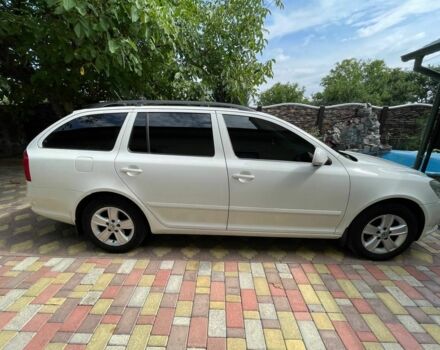 Белый Шкода Октавия, объемом двигателя 1.8 л и пробегом 280 тыс. км за 7499 $, фото 12 на Automoto.ua