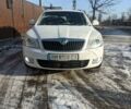 Білий Шкода Октавія, об'ємом двигуна 2 л та пробігом 280 тис. км за 8000 $, фото 1 на Automoto.ua