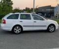 Білий Шкода Октавія, об'ємом двигуна 1.6 л та пробігом 306 тис. км за 7600 $, фото 2 на Automoto.ua