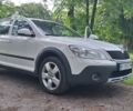 Белый Шкода Октавия, объемом двигателя 1.97 л и пробегом 312 тыс. км за 10600 $, фото 1 на Automoto.ua