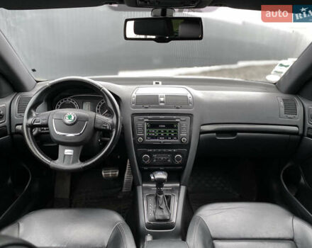 Белый Шкода Октавия, объемом двигателя 1.97 л и пробегом 369 тыс. км за 10999 $, фото 55 на Automoto.ua