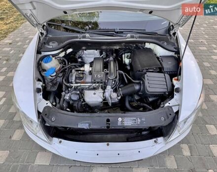 Белый Шкода Октавия, объемом двигателя 1.2 л и пробегом 167 тыс. км за 6999 $, фото 77 на Automoto.ua