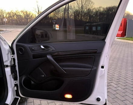 Белый Шкода Октавия, объемом двигателя 1.97 л и пробегом 298 тыс. км за 12300 $, фото 31 на Automoto.ua