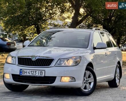 Белый Шкода Октавия, объемом двигателя 1.2 л и пробегом 167 тыс. км за 6999 $, фото 35 на Automoto.ua