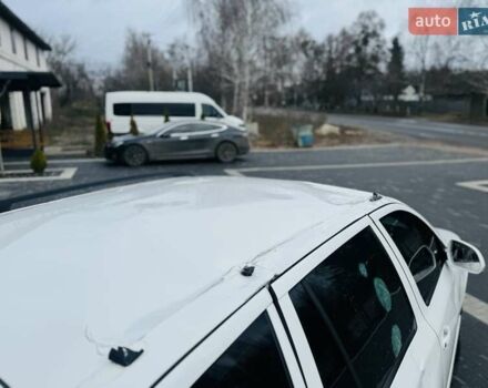 Белый Шкода Октавия, объемом двигателя 1.6 л и пробегом 280 тыс. км за 3400 $, фото 6 на Automoto.ua