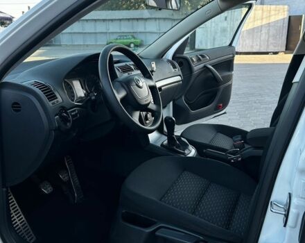 Білий Шкода Октавія, об'ємом двигуна 1.6 л та пробігом 267 тис. км за 6999 $, фото 11 на Automoto.ua