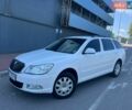 Білий Шкода Октавія, об'ємом двигуна 1.6 л та пробігом 237 тис. км за 7800 $, фото 2 на Automoto.ua