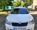 Білий Шкода Октавія, об'ємом двигуна 1.6 л та пробігом 280 тис. км за 7500 $, фото 1 на Automoto.ua