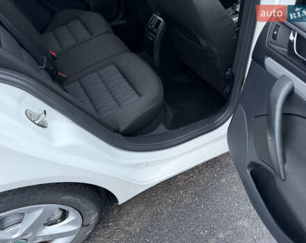 Белый Шкода Октавия, объемом двигателя 1.4 л и пробегом 179 тыс. км за 8555 $, фото 65 на Automoto.ua