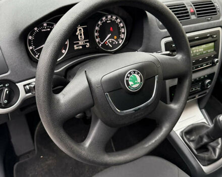 Белый Шкода Октавия, объемом двигателя 1.4 л и пробегом 231 тыс. км за 7000 $, фото 20 на Automoto.ua