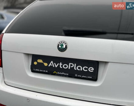 Белый Шкода Октавия, объемом двигателя 1.97 л и пробегом 369 тыс. км за 10999 $, фото 17 на Automoto.ua