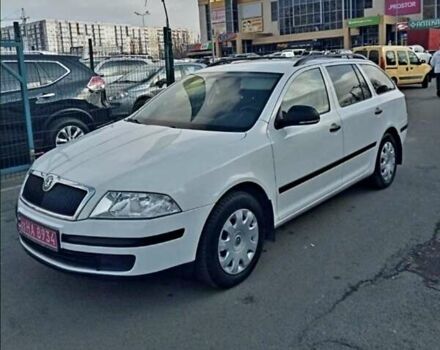 Білий Шкода Октавія, об'ємом двигуна 1.6 л та пробігом 240 тис. км за 7200 $, фото 4 на Automoto.ua