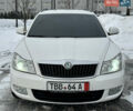 Белый Шкода Октавия, объемом двигателя 1.6 л и пробегом 270 тыс. км за 8000 $, фото 1 на Automoto.ua