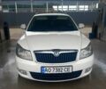 Белый Шкода Октавия, объемом двигателя 1.6 л и пробегом 326 тыс. км за 8100 $, фото 3 на Automoto.ua