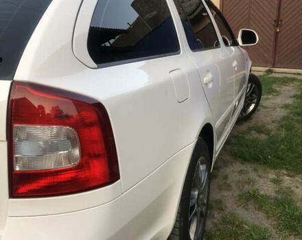 Белый Шкода Октавия, объемом двигателя 1.6 л и пробегом 307 тыс. км за 7850 $, фото 12 на Automoto.ua