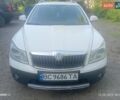 Білий Шкода Октавія, об'ємом двигуна 1.97 л та пробігом 247 тис. км за 11700 $, фото 1 на Automoto.ua