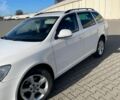 Белый Шкода Октавия, объемом двигателя 1.6 л и пробегом 262 тыс. км за 7800 $, фото 1 на Automoto.ua