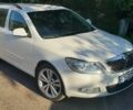 Белый Шкода Октавия, объемом двигателя 1.6 л и пробегом 247 тыс. км за 9600 $, фото 1 на Automoto.ua