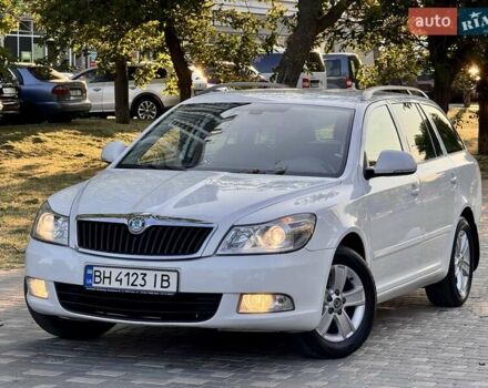 Белый Шкода Октавия, объемом двигателя 1.2 л и пробегом 167 тыс. км за 6999 $, фото 34 на Automoto.ua
